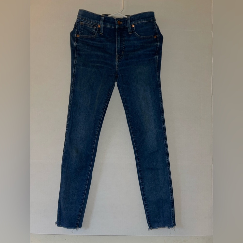 Madewell 9” high rise skinny GUC unfinished hem size 28